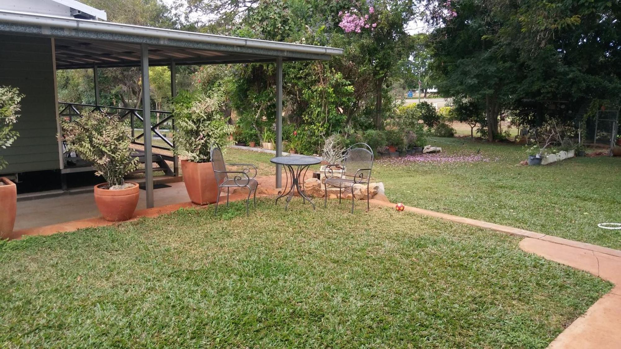 Gold City Motel Charters Towers Esterno foto